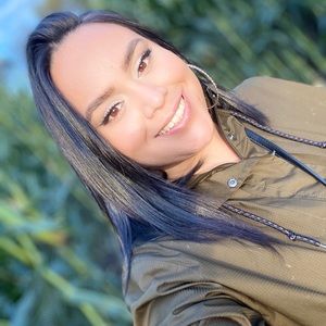 Meet your Posher, Mari